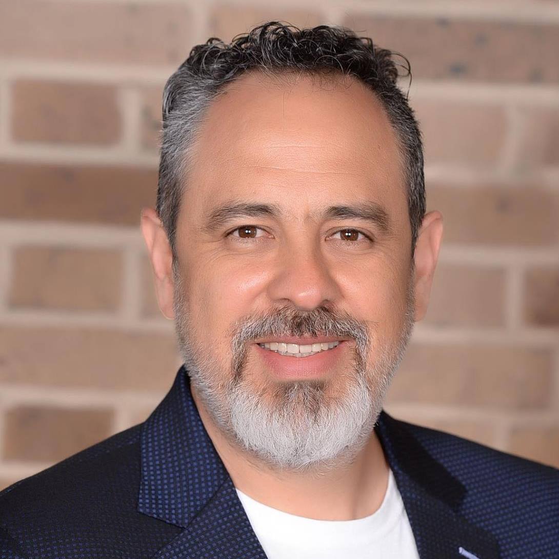 Luis ROC